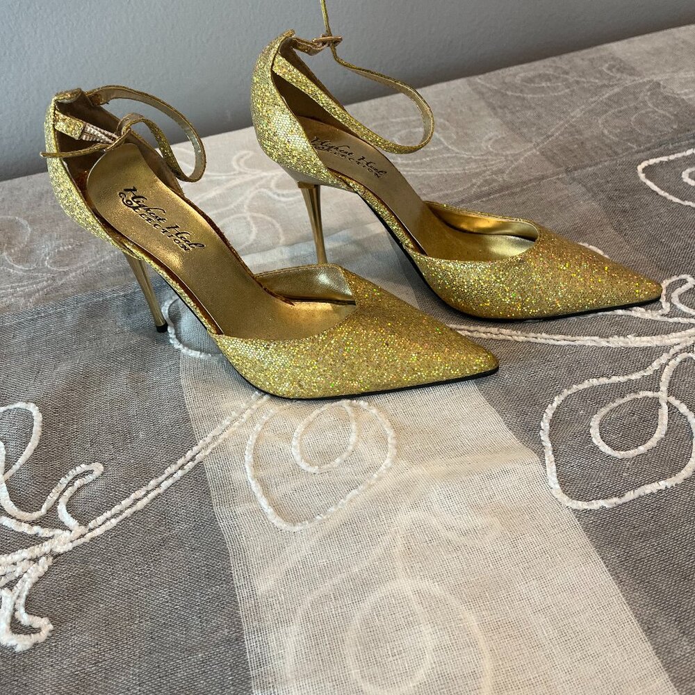 Shiny Gold High Heel Shoes
